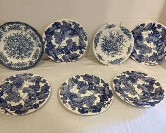 Decorative Grape And Floral Blue Wall Hanging Plates