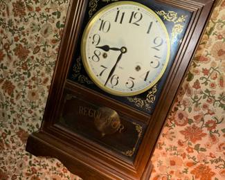 Regulator pendulum wall clock