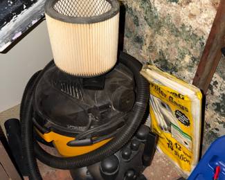 Wet Vac with filter + bags