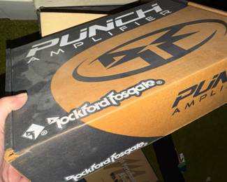 Rockford Fosgate Punch car audio amplifier