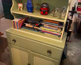 green shelf