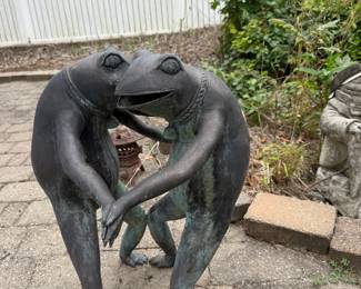 dancing frogs