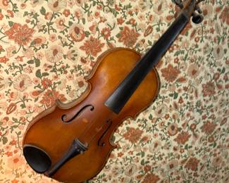Wall Violin and it's case
