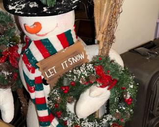 Full size snowman plastic newer Let it Snow