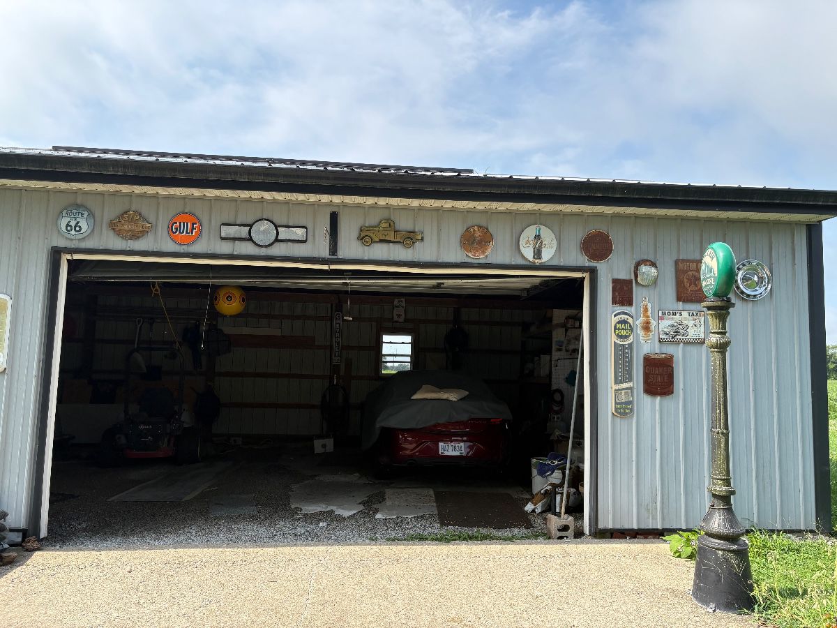 Amazing metal car and oil signs!