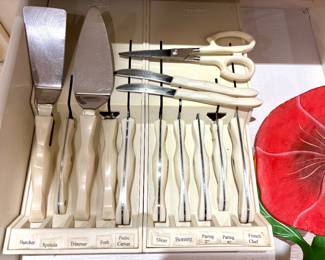 Cutco Set