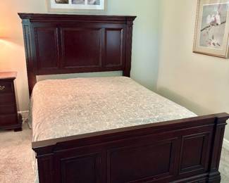 Quality! Full Size Headboard and footboard