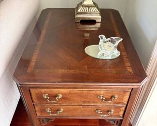  Lane Furniture Chinese Chippendale style mahogany end table