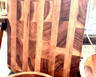 Wood chopping board