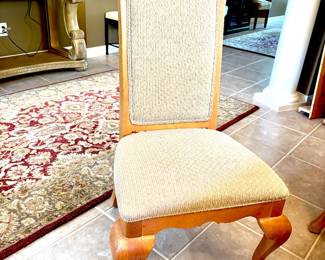 Set of 6 matching dining chairs
