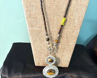 Fashion necklaces