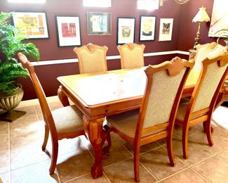 Distinctive Thomasville dining set