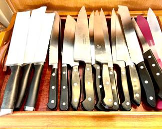 Large selection of knives