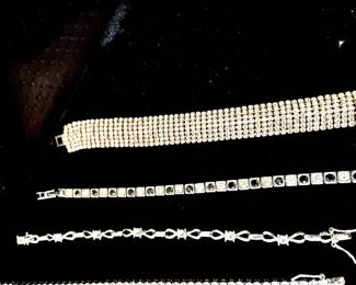 Brilliant fashion bracelets