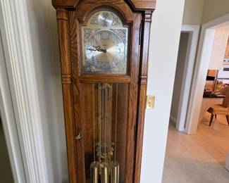 Howard Miller clock