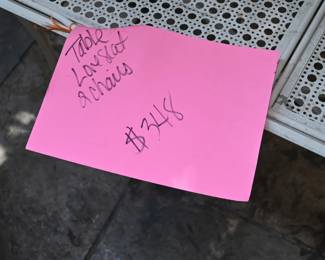 Sale Picture