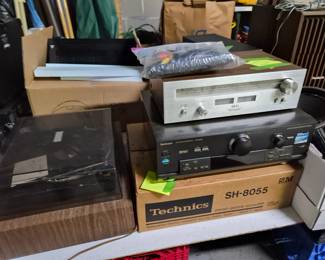Stereo equipment, Technics, Sony, Harmon Kardon, Sansui, Advent