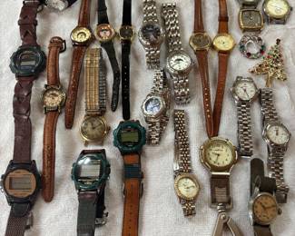 Large assortment of watches