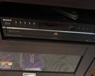 Sony CE595 5 disc CD changer