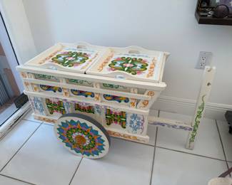 Bar cart ox cart (costa rica)