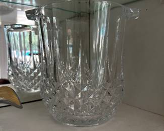 Glass bucket