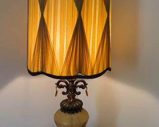 Hollywood Regency style table lamp with double lights