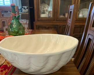 large shell shaped serving bowl