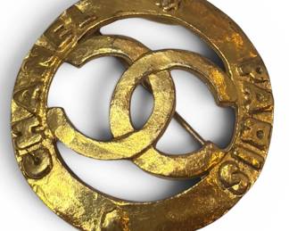 Vintage CHANEL PARIS Double CC Logo Brooch