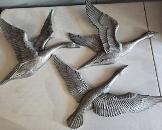 147 SilverFinishedFlyingGooseWallSculptures