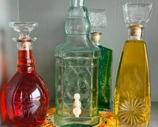 29 ColorfulGlassDecantersDispensingDecanter