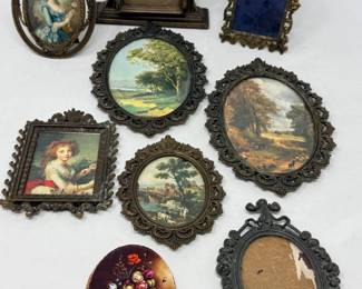 161 VintageStyleDecorativeFrames