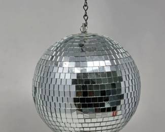 32 SilverMirroredDiscoBall