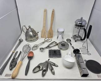 168 LargeMixedAssortmentOfKitchenUtensilsAndGadgets