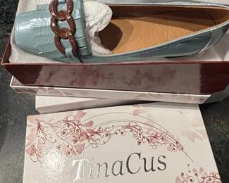 TinaCus Womens Loafer pairs NIB