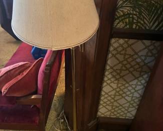 floor lamp