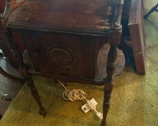 antique humidor