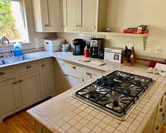 Assorted Kitchen Items and Small Appliances
