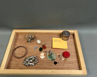 Lot 14: Misc Jewelry