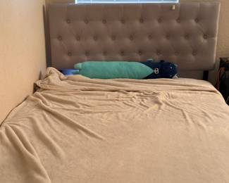Queen bed