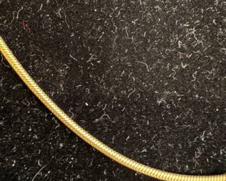 5.62g 14K Yellow Gold Snake Chain Necklace