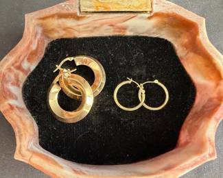 5.44g Two Pairs of 14K Gold Hoop Earrings