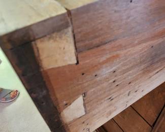 Dovetail Joint on Drawer to Dresser
