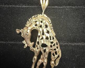 Sterling silver giraffe pendant