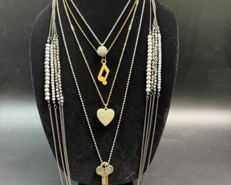 Lot of necklaces