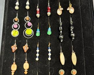 Earring lot