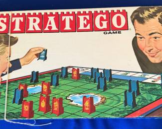VINTAGE STRATEGO GAME