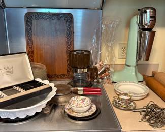 VINTAGE MYERS MALT MAKER