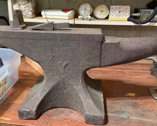 LARGE ANVIL