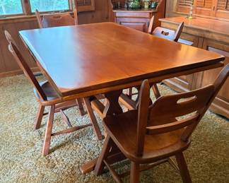 CUSHMAN TABLE & CHAIRS