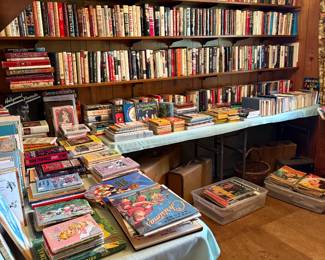 TONS OF BIOGRAPHY AND VINTAGE BOOKS!